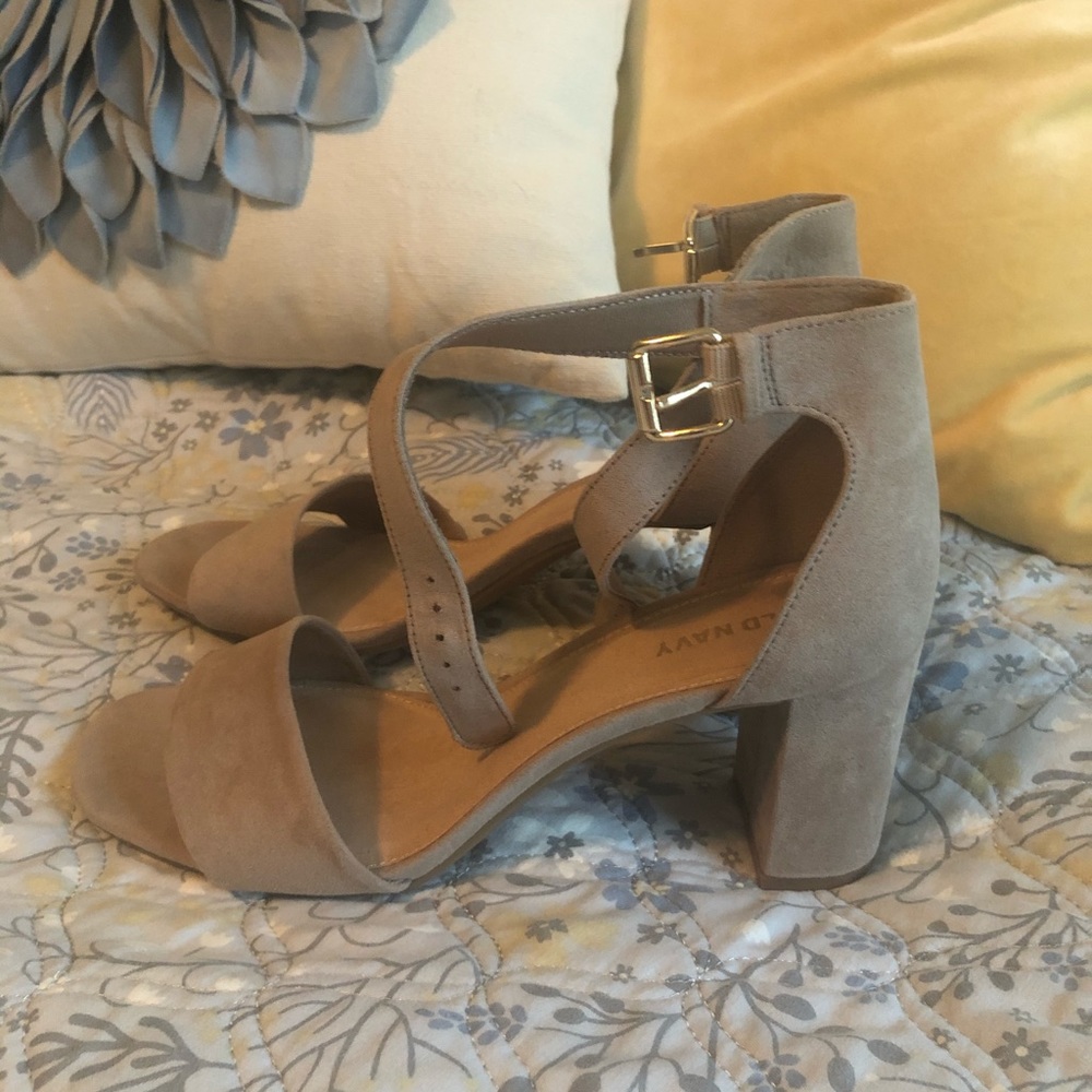 Old Navy Suede Chunky Heels